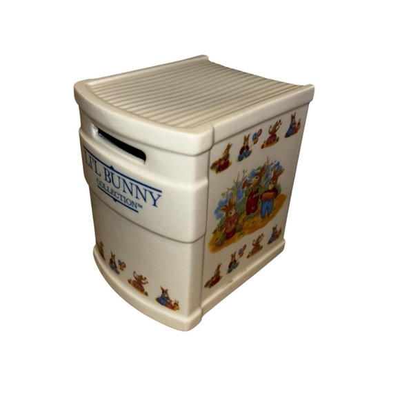 Vintage Lil Bunny Bank - Picture 6 of 11